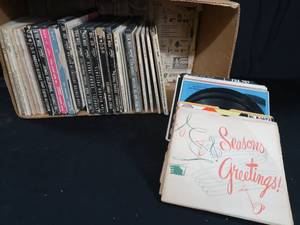 lot 66 image: VINTAGE 45S