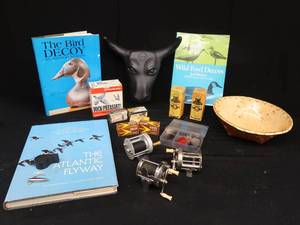 lot 70 image: MISC VINTAGE SPORTS MAN LOT