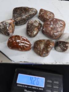 lot 95 image: POLISHED PRETTIES