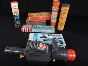 lot 58 image: VINTAGE  ANTIQUE TOYS