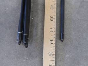 lot 100 image: ARROWS