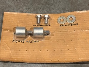 lot 16KE image: Packaged Parts Earth bosses, washers, screws (005884730)