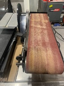 lot 8EN image: Grinder machine (5890790)