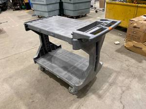 lot 31SK image: Rolling Cart (588916)