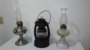 lot 869 image: Vintage Kerosene Lanterns (3) B and H, Gambles Artisan.