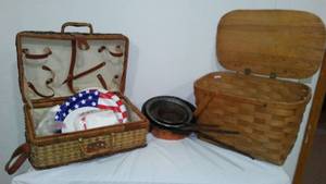 lot 884 image: Picnic Baskets and Fry Pans.
