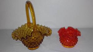 lot 917 image: Vintage Fenton Hobnail Glass Basket and Bowl Vase.