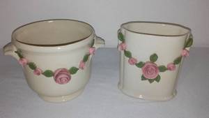 lot 920 image: Vintage Porcelain Vases (2)