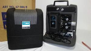 lot 658 image: Wards Super 8 Movie Projector, Pristine.