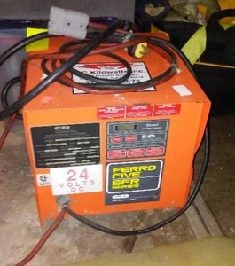 lot 659 image: Forklift Charger Ferro Five SFR Series SFR12A510SC.