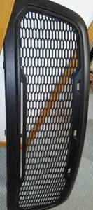 lot 661 image: Dodge Ram 1500 Honeycomb Grill