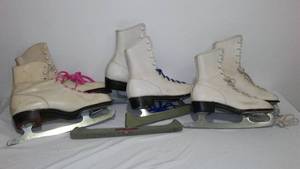 lot 671 image: Womens Vintage Ice Skates (3).