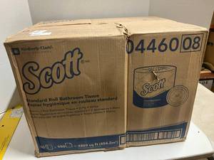 lot 1 image: Scott 2-Ply Toilet Paper