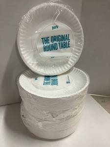 lot 35 image: Paper Plates