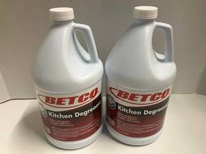 lot 98 image: Betco Kitchen Degreaser