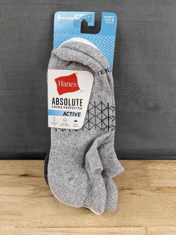 lot 85J image: 4 Brand New Pairs of Hanes Absolute Active Womens No Show Socks - Size 5-9