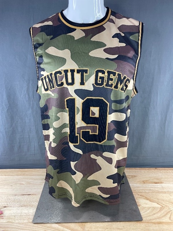 lot 19D image: Brand New Uncut Gems Adam Sandler Movie Themed Jersey - Mens Size Large