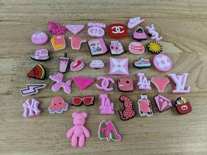 lot 41E image: 40 Designer Style Shoe Croc Charms, Pink Themed - Brand New