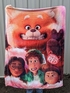 lot 115E image: Disneys Turning Red Throw Blanket, 40 x 50 - Brand New