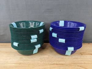 lot 312 image: 36 BPA-Free Small Plastic Bowls, Blue & Green - Brand New
