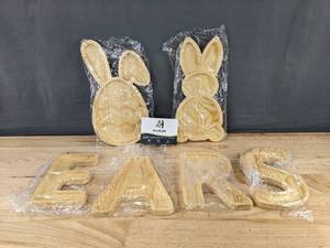 lot 377 image: Wooden Charcuterie Boards - Rabbit EARS Set, 6 Pieces - Brand New