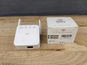 lot 378 image: Wi-Fi Range Extender 300Mbps - New