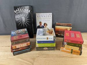 lot 124E image: Great Speeches of the 20th Century and Audio Book CD Lot, 18 Discs C
