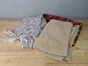 lot 417 image: 3 Scarves - Red Plaid, BlackSilverWhite, Beige Infinity - Brand New P