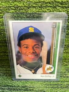 lot 2 image: 1989 Upper Deck Ken Griffey Jr. Rookie