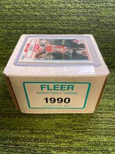 lot 245 image: 1990 Fleer NBA Complete Base Set