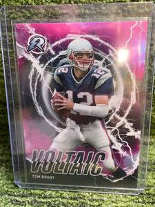 lot 228 image: 2024 Topps Resurgence Tom Brady Voltaic Pink Refractor