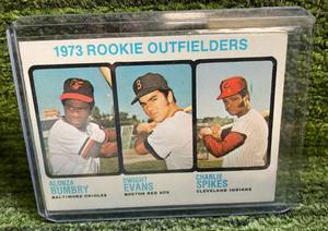lot 104 image: 1973 Topps Rookie Ourfielders Dwight Evens RC