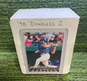 lot 133 image: 1998 Donruss Series 2 Baseball Complete Set