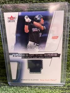 lot 88 image: 2002 Fleer Roberto Alomar Names of the Game Jersey Relic
