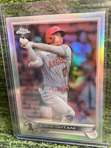 lot 123 image: 2022 Topps Chrome Refractor Shohei Ohtani