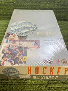lot 167 image: 1991-92 NHL Series 2 Sealed Wax