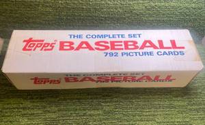 lot 185 image: 1987 Topps MLB Complete Base Set