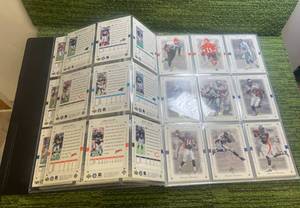 lot 182 image: 1999 Upper Deck SP Authentic NFL Base Set #1-90