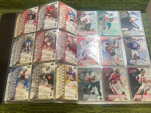 lot 178 image: 2000 Fleer Gamers MLB Base Set #1-100