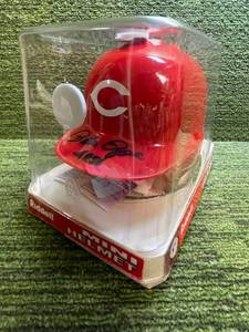 Pete Rose Mini Helmet Autograph