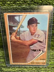 lot 283 image: 1968 Topps Harmon Killebrew Card