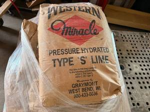 lot 51 image: 2x 50lbs Type S Lime-Pressure Hydrated