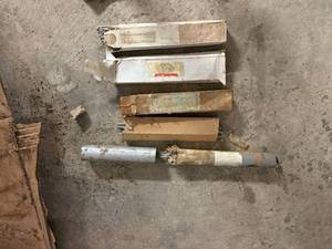 lot 60 image: Welding Rods