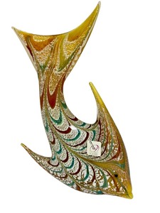 lot 6 image: PTRY  - Vetro Artistico Murano Glass Fish Figurine