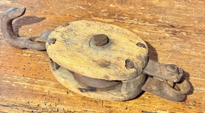 lot 23 image: LL - Antique Wooden Pulley Block with Iron Hook