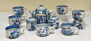 lot 26H image: PTRY - M.A. Hadley Pottery Country Scene Teapot with 8 Teacups Hand-Painted