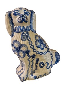 lot 30 image: LLSTR - M.A. Hadley Pottery Staffordshire Style Dog Figurine