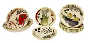 lot 57 image: PTRY - Williams-Sonoma Portugal Vegetable Motif Serving Bowl with 6 Individual Bowls