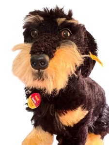 lot 21X image: D - Steiff Waldi Family Plush Dog