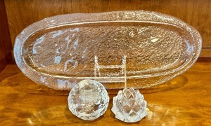 lot 76 image: K - Scandinavian Glass Tray with 2 Candle Holders